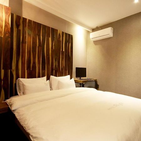 Hotel 38.5 Jinhae Чангуон Екстериор снимка