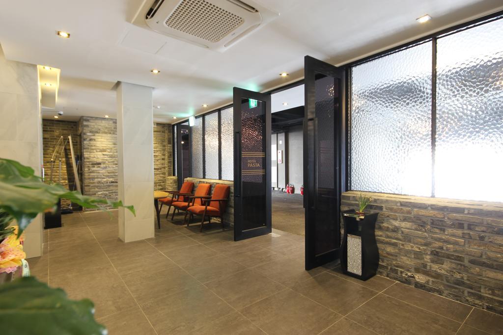 Hotel 38.5 Jinhae Чангуон Екстериор снимка